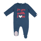 Bla Bla Bla blauwe pyjama rode letters for you with love wit hart omgeslagen voetje voorkant