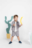 Bla Bla Bla hemd grijs lange mouwen 5 knopen kartonnen cactus  banaan peuter grijs hemd en short witte T-shirt