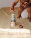Mushie stapelbare potjes pastelkleuren baby stapelt speenketting roest ecru wit roze grijs blauw